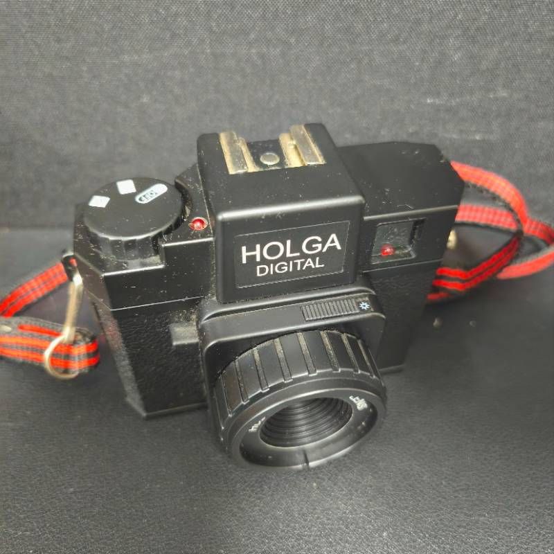HOLGA