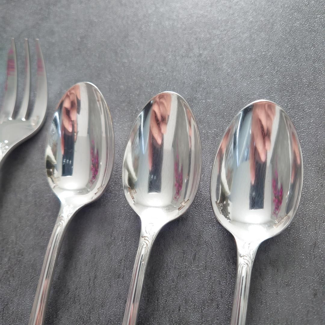 ケーキフォーク