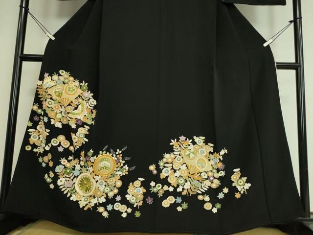 平和屋着物□豪華黒留袖 駒刺繍 扇面花蝶丸文 金彩 正絹 逸品