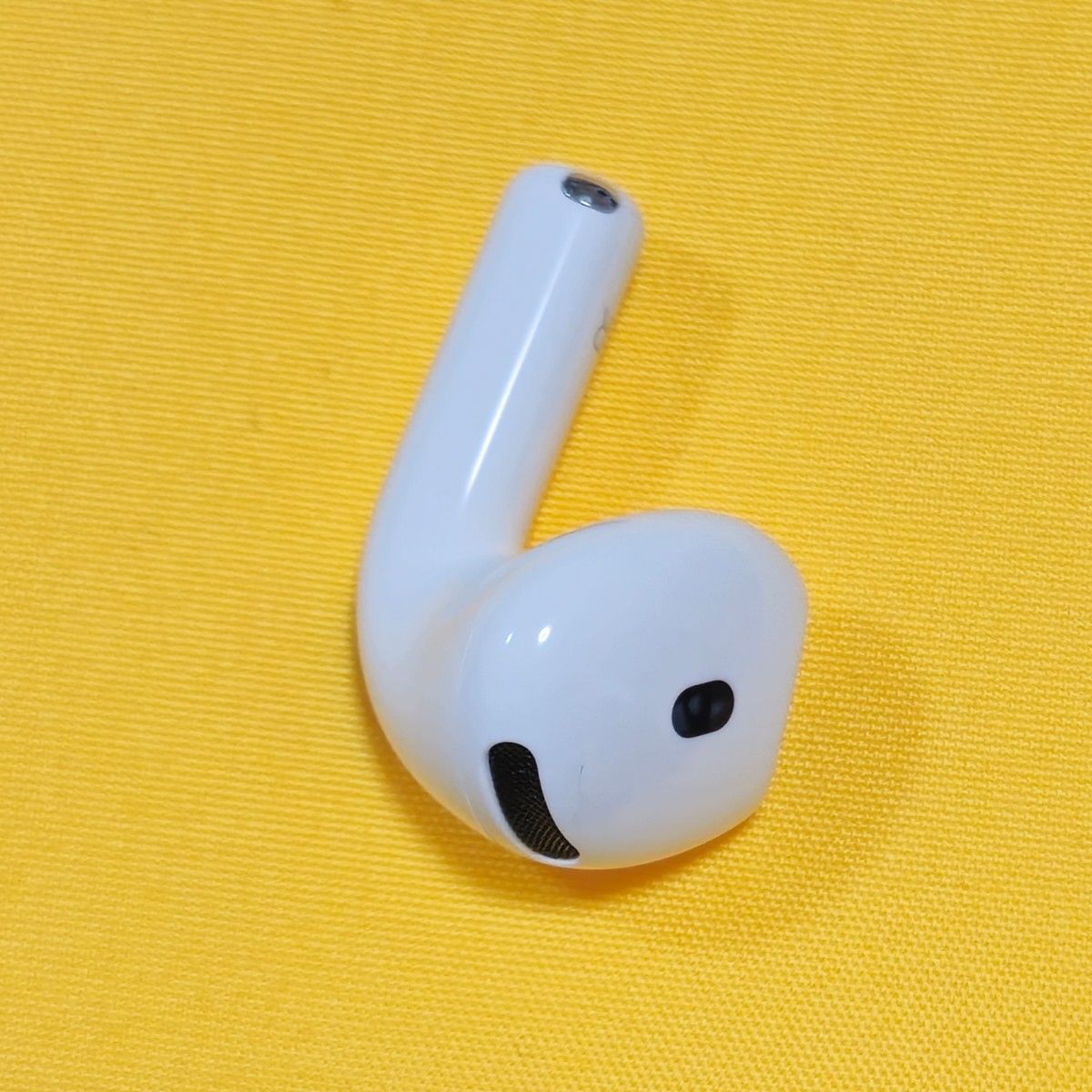 [正規品]AirPods 第4世代 左耳 ノイズキャンセリング(ANC搭載) Amazon.co.jp: Apple AirPods 4ワイヤレスイヤーバッド