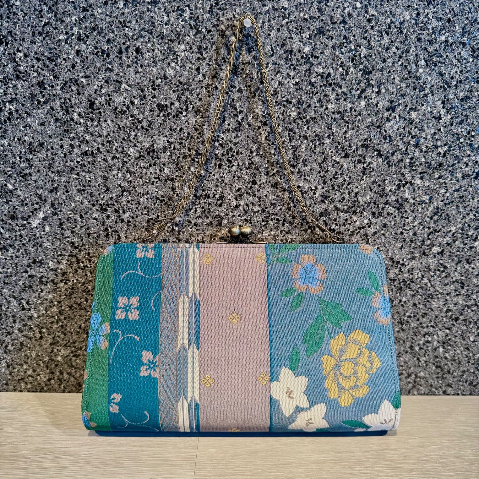 京都帯屋さん 正絹 皮 2way がま口フォーマルバック大 裂取縞