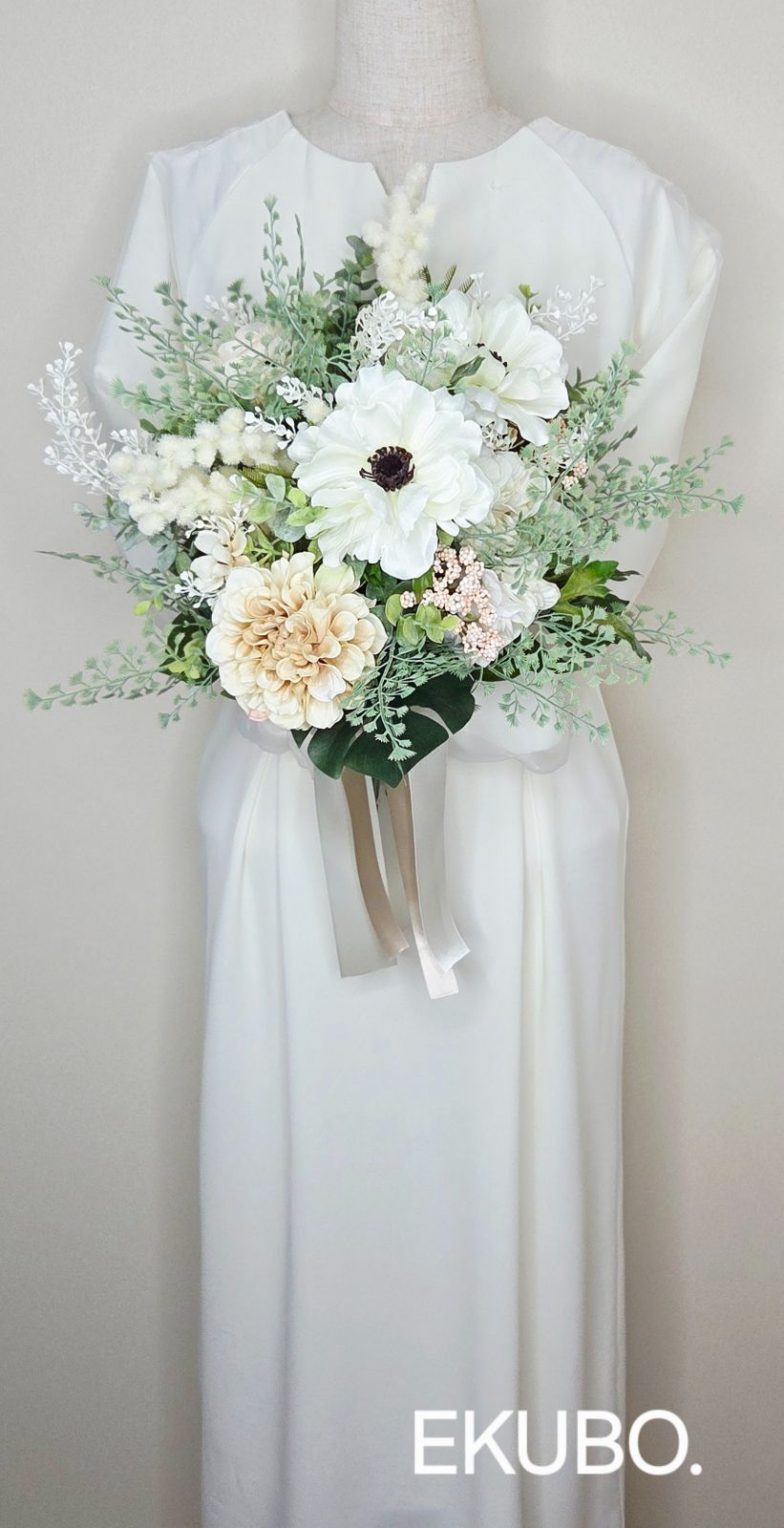 ウェディングブーケ-ブートニア n237