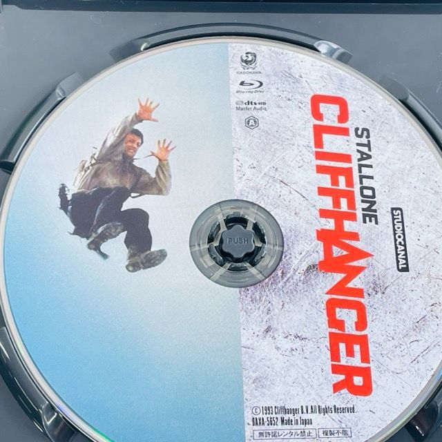 クリフハンガー 4Kレストア版 [Blu-ray] クリフハンガー 4Kレストア版(Blu-ray Disc) 新品DVD