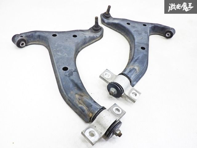 日産純正 E51 エルグランド フロント ロアアーム アーム 左右