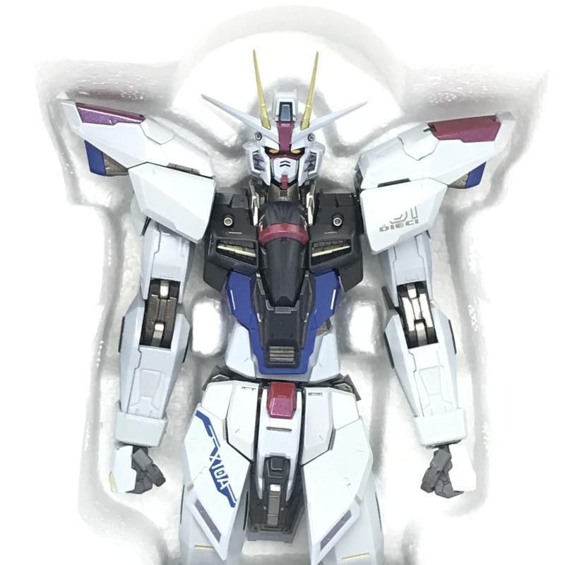 【中古】バンダイ L BUILD フリーダムガンダム CONCEPT 2/機動戦士ガンダムSEED DESTINY[6][240091343118] 中古】バンダイ METAL BUILD フリーダムガンダム CONCEPT 2/機動