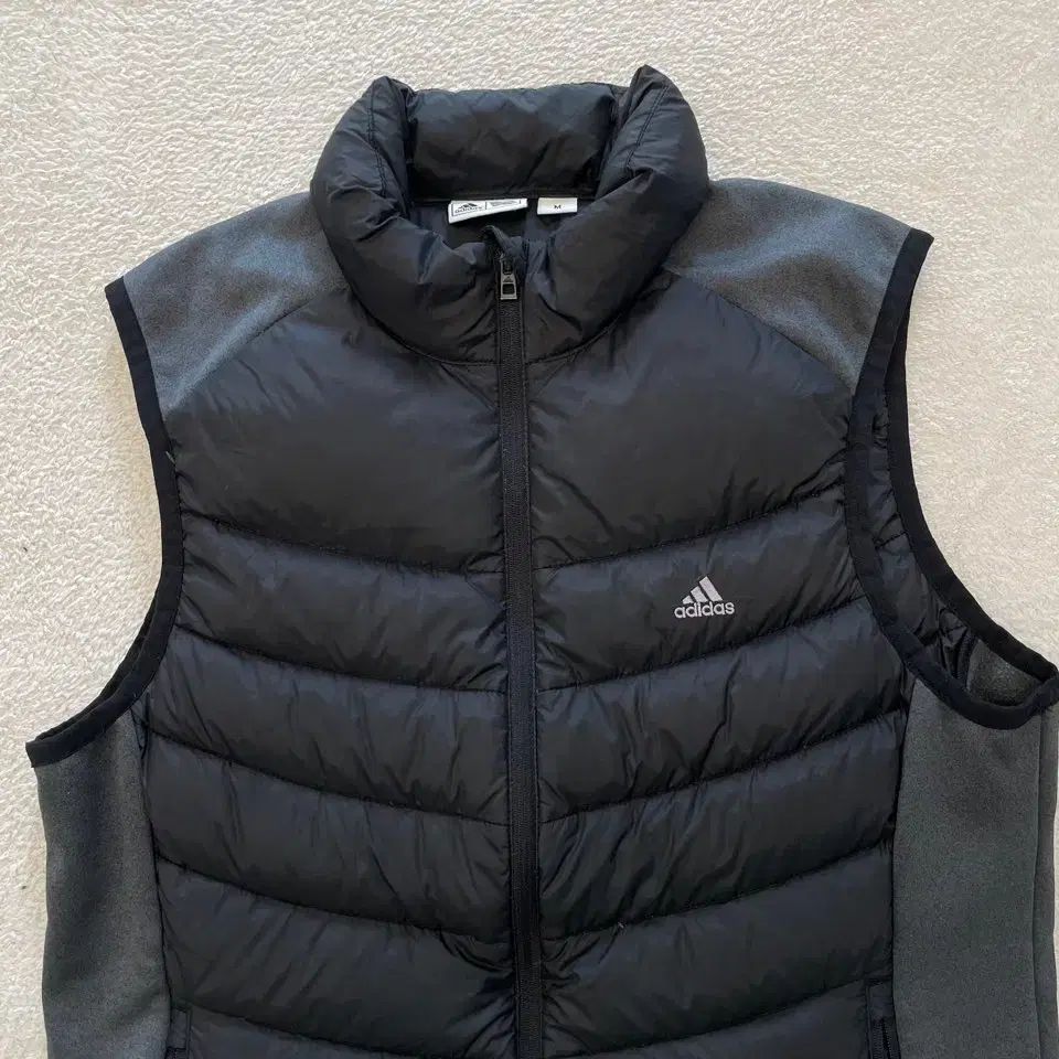 adidas - アディダス　adidasテーラーメイド  L 2way ダウン　ベスト　ゴルフ adidas - アディダス adidasテーラーメイド L 2way ダウン