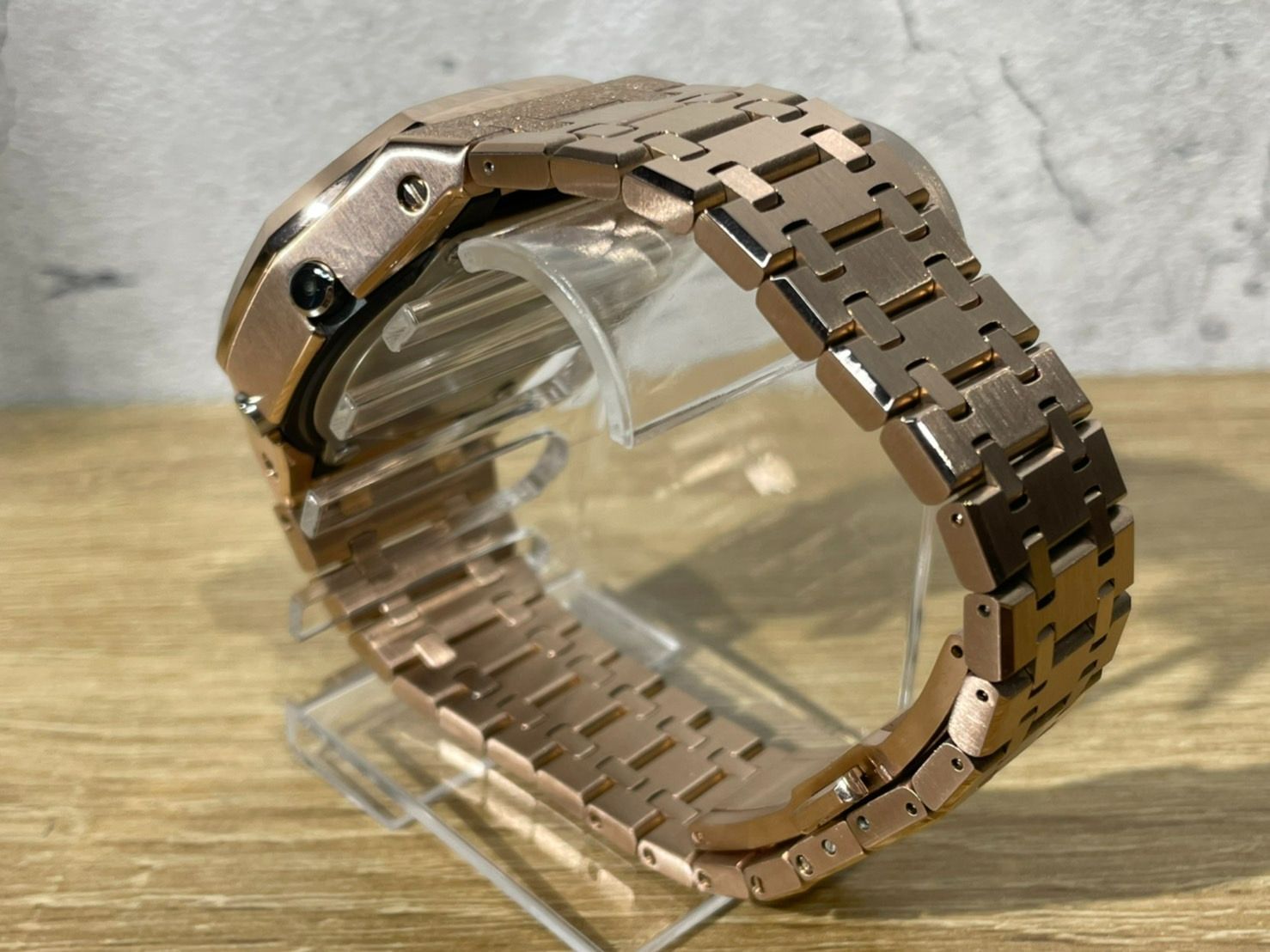 カシオ Gショック フロステッドピンクゴールド GA2100-1A - メルカリ