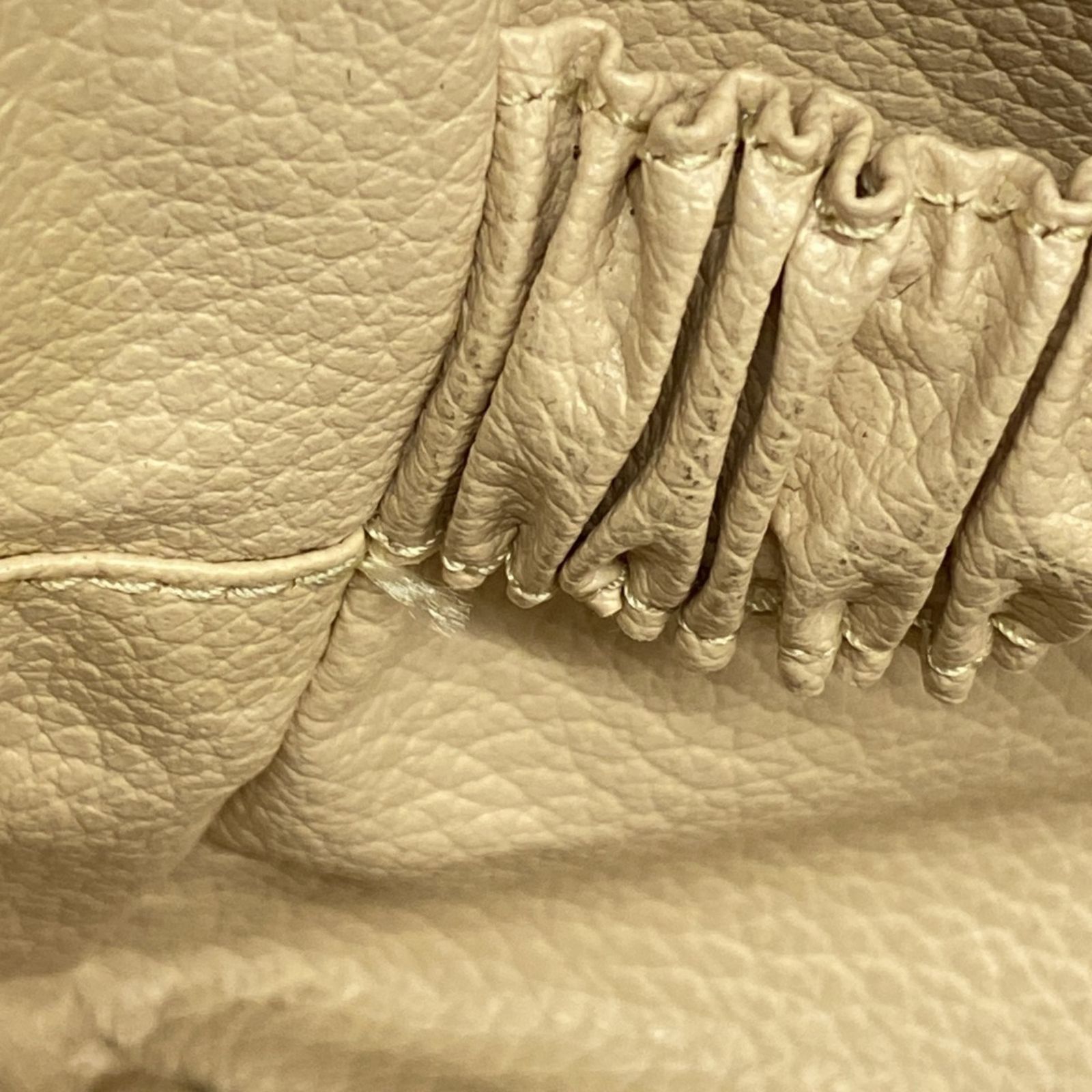 ルイ・ヴィトン(Louis Vuitton) ルイ・ヴィトン ポーチ