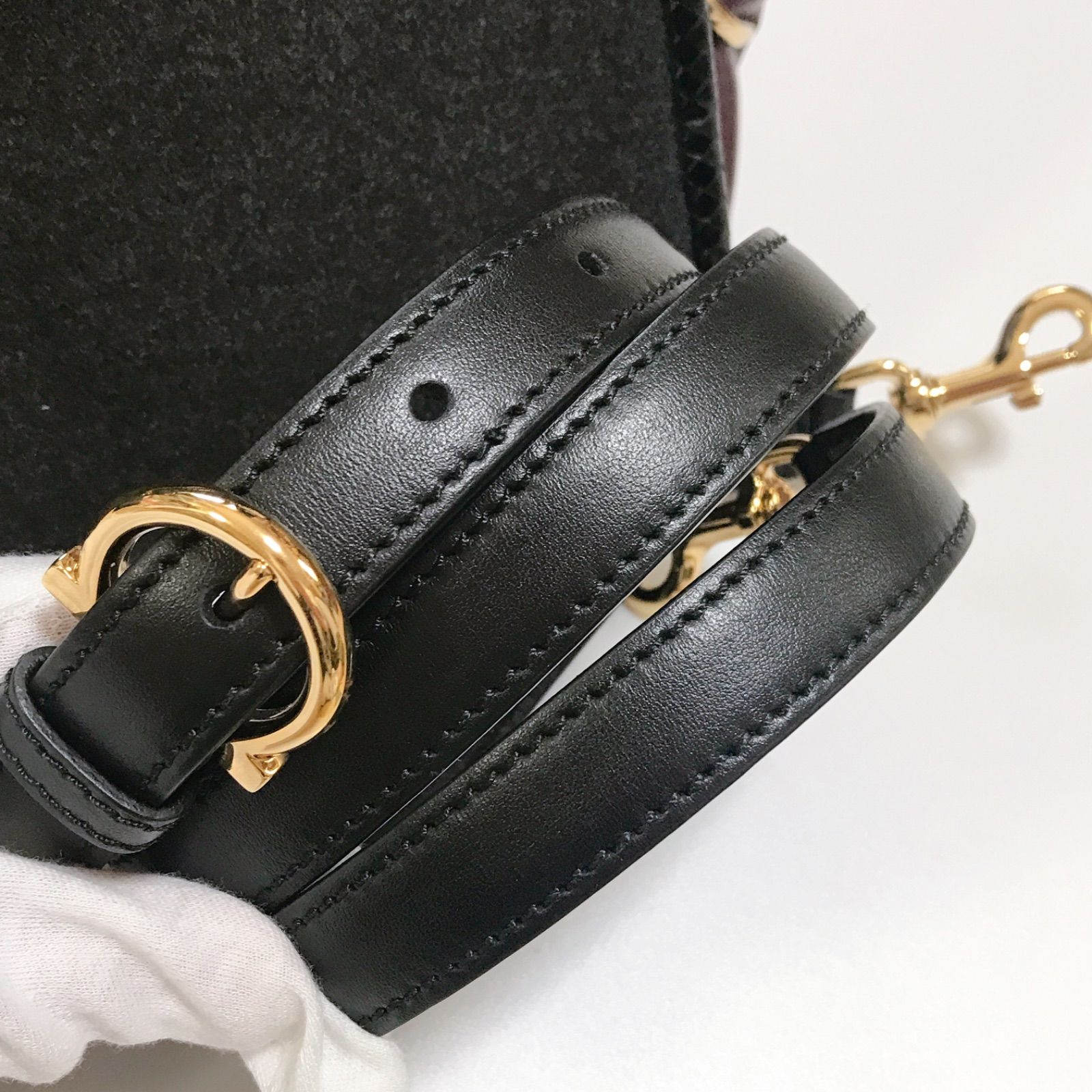 Ferragamo フェラガモ ガンチーニ2way ソフィア上品コーデ トップ 
