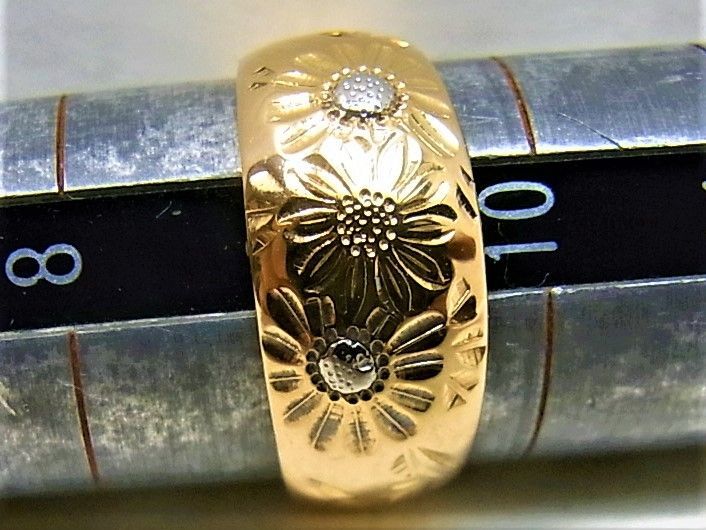 K18 18金 リング 月型甲丸 柄入 サイズ＃9~9.5 結婚指輪 - メルカリ
