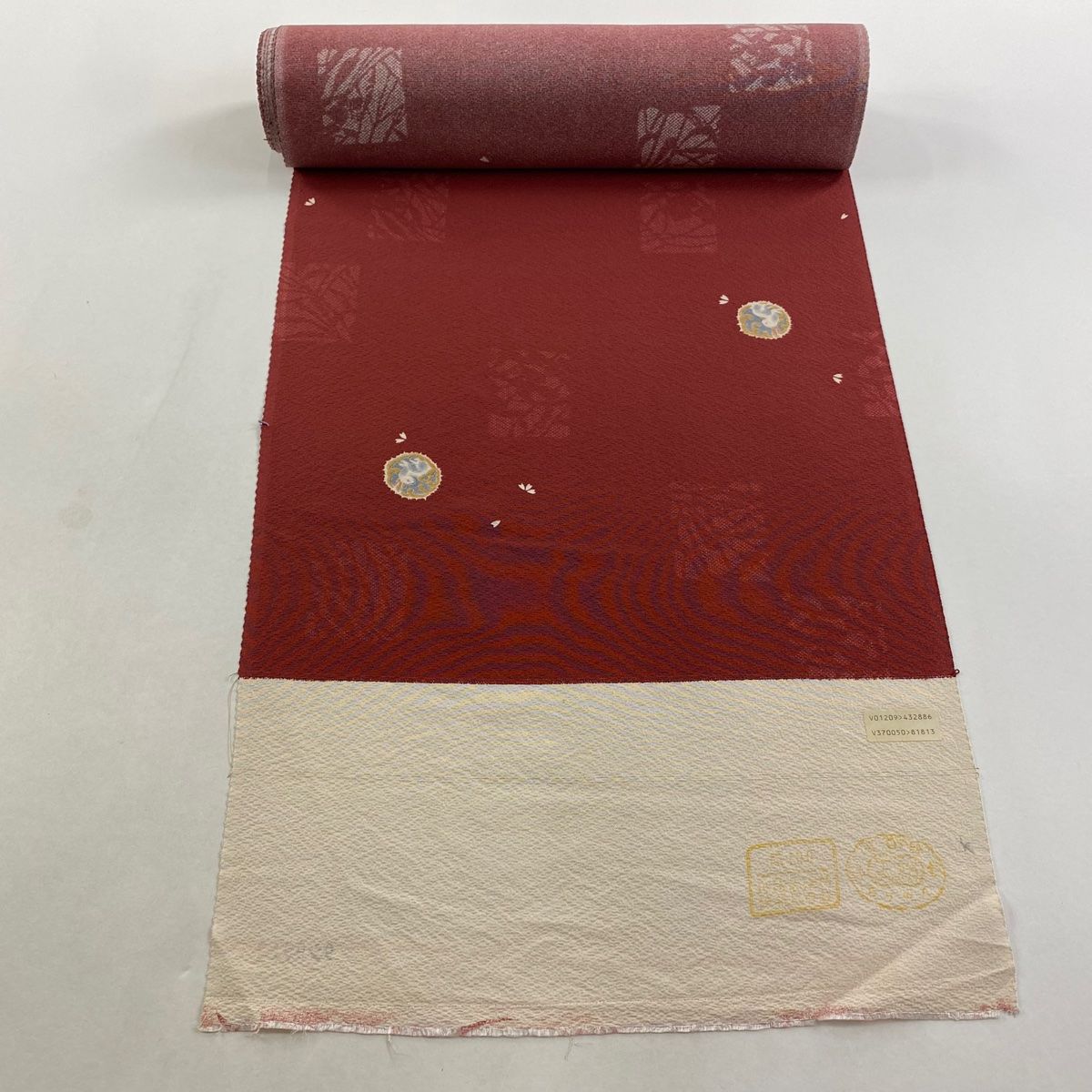 反物 秀品 小紋 ウサギ 草花 茜色 正絹