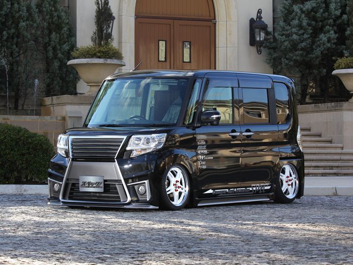 LA600S TANTO CUSTOM Sスタイル】リアバンパー - メルカリ