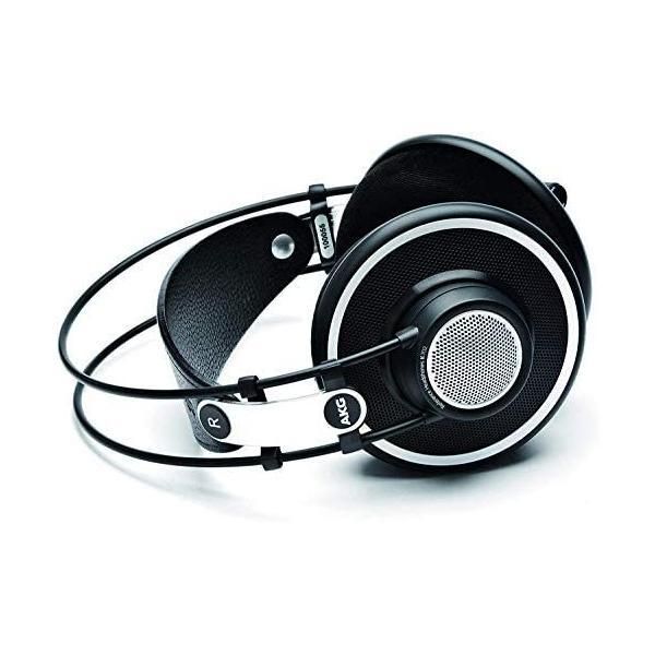 AKG エーケージー