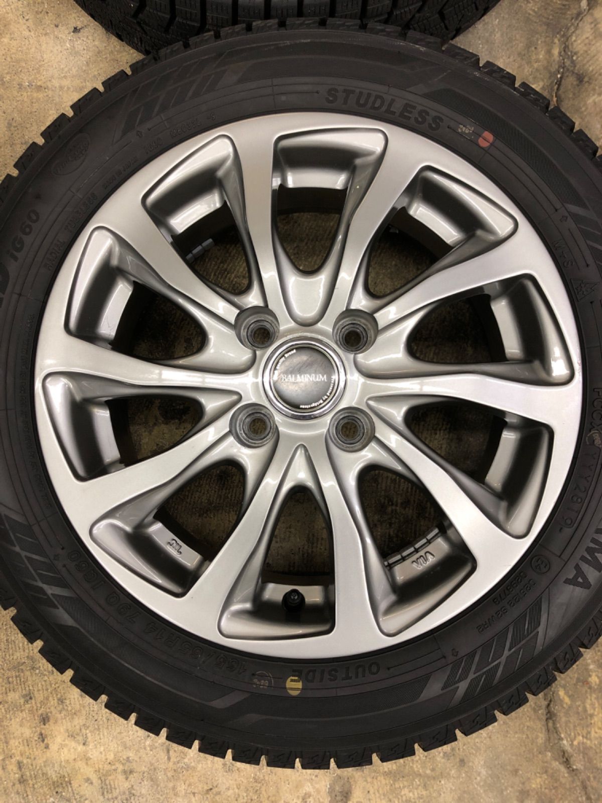 スタッドレス 165/65R14 ? トール ルーミー ジャスティ ブーン パッソ
