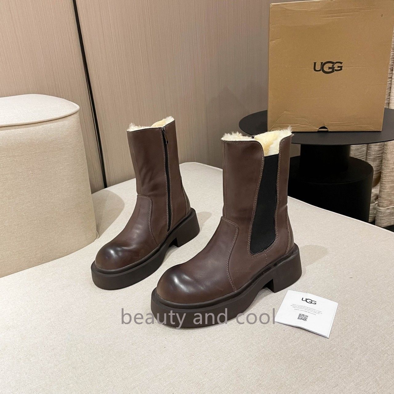 UGGの秋冬新作ファッションジッパー付きスノーブーツカレーカラー