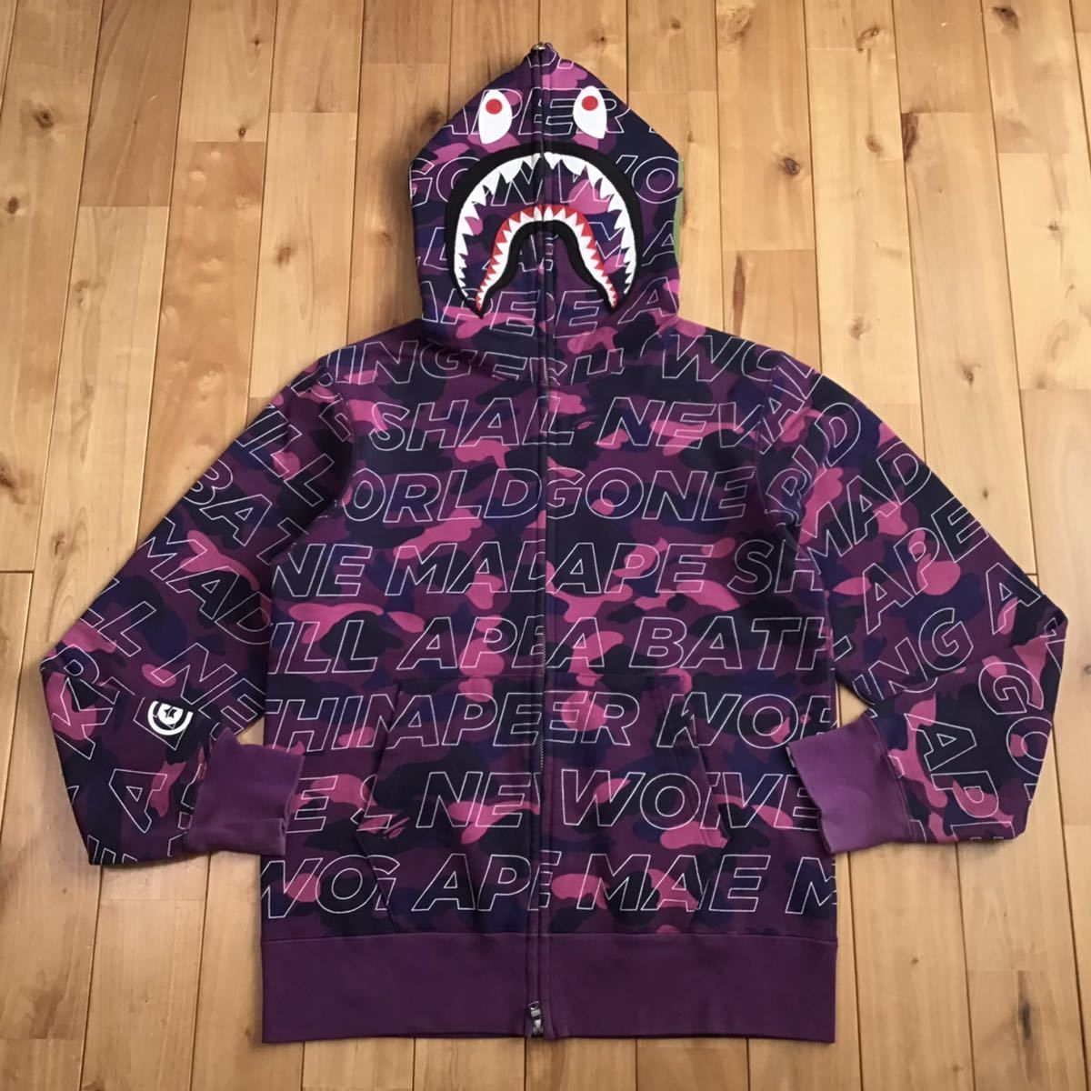 Text color camo シャーク パーカー Mサイズ shark full zip hoodie a bathing ape BAPE エイプ  ベイプ アベイシングエイプ purple camo