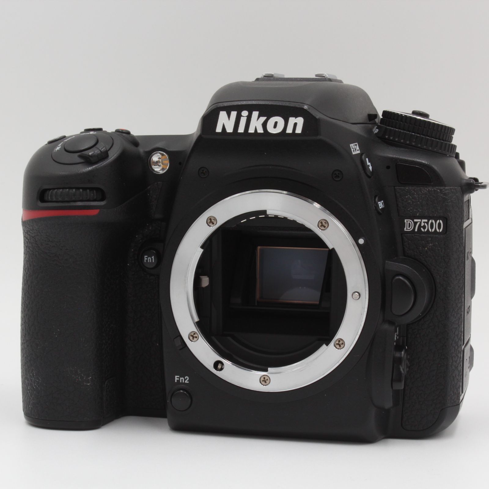 Nikon - シャッター数32726枚【新品級】Nikon D500 ボディ#5615 シャッター数32726枚【新品級】Nikon D500 ボディ#5615