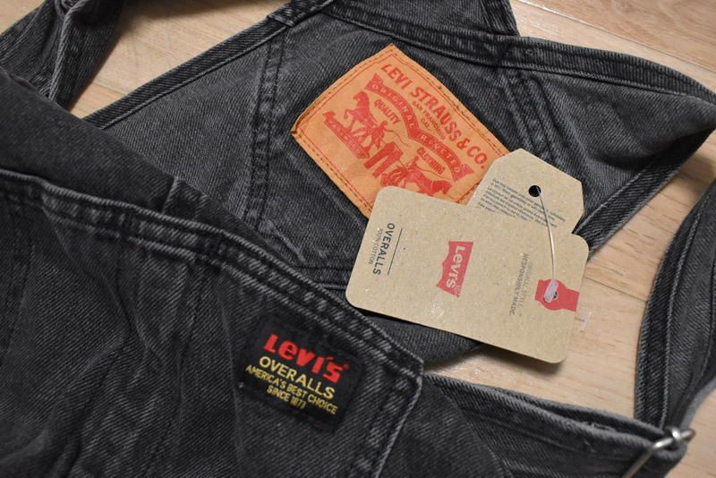 Lサイズ★定価12100円★リーバイス オーバーオール 黒 79107-0006 Amazon | [リーバイス] Levis オーバーオール 黒 ユーズド加工