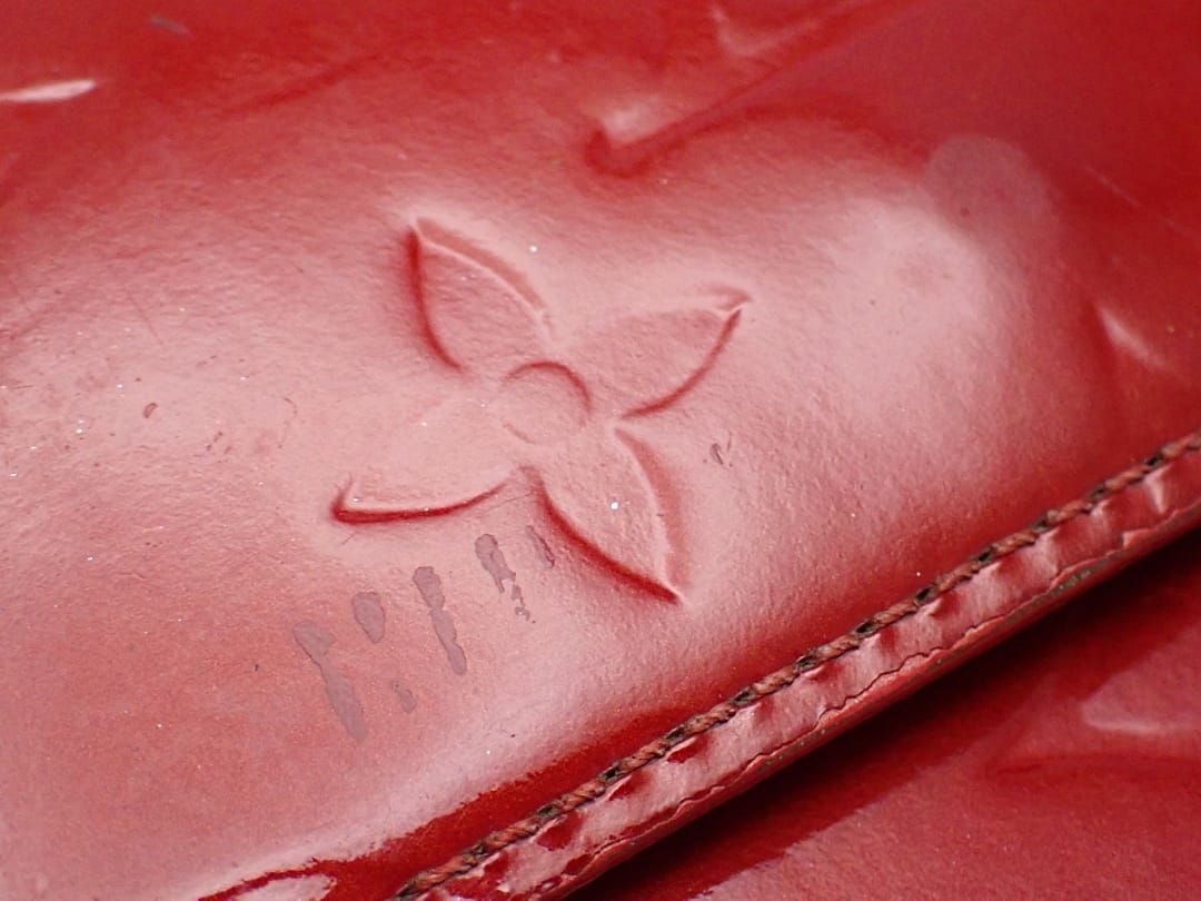 LOUIS VUITTON ルイ・ヴィトン モノグラムヴェルニ