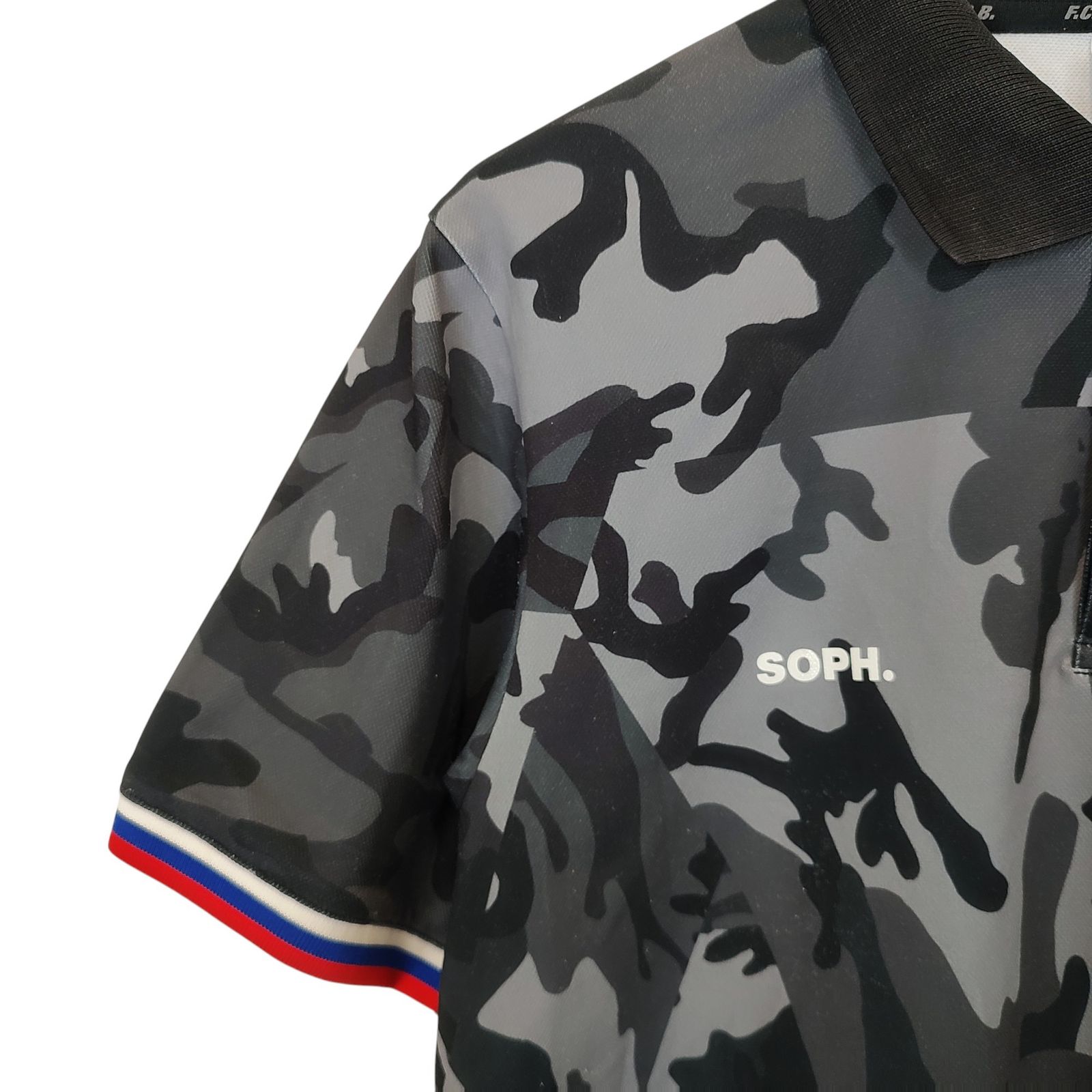 F.C.R.B エフシーレアルブリストル 18SS カモフラ ポロシャツ