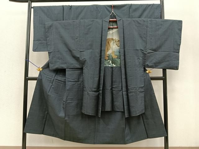 平和屋着物男性　本場大島紬　アンサンブル　100亀甲　羽裏：虎　正絹　逸品　BAAQ0259jr