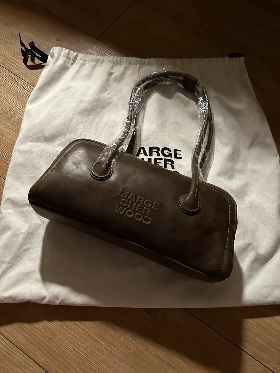 MARGE SHERWOOD マージシャーウッド ソフトバゲット