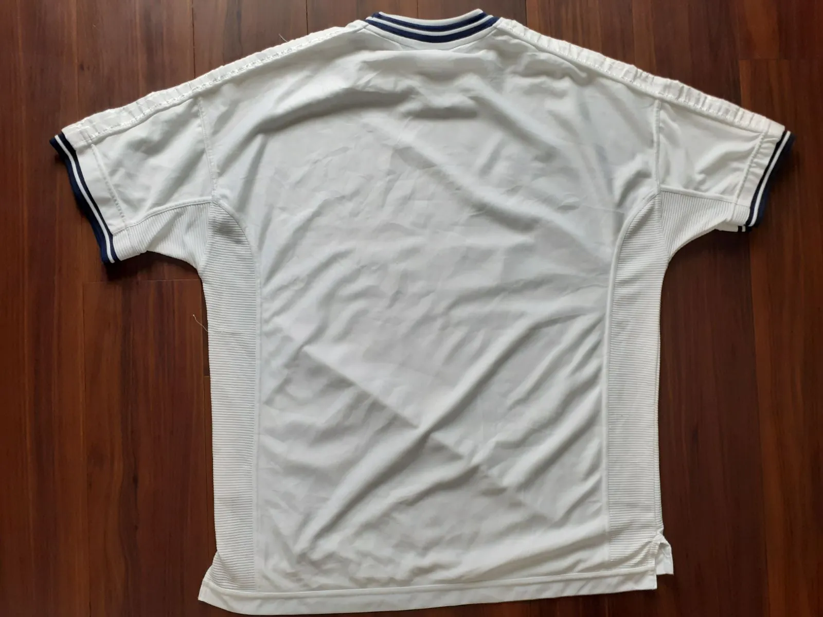 yJ6233ysjT3mDesCKS9j8J.jpg@webp