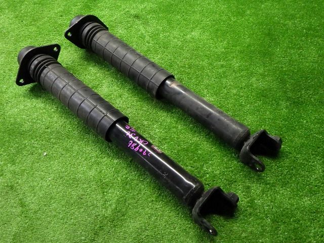 スカイライン リアショック 左右 CKV36 56210 JL00B E6210-JL00B 日産 250909204