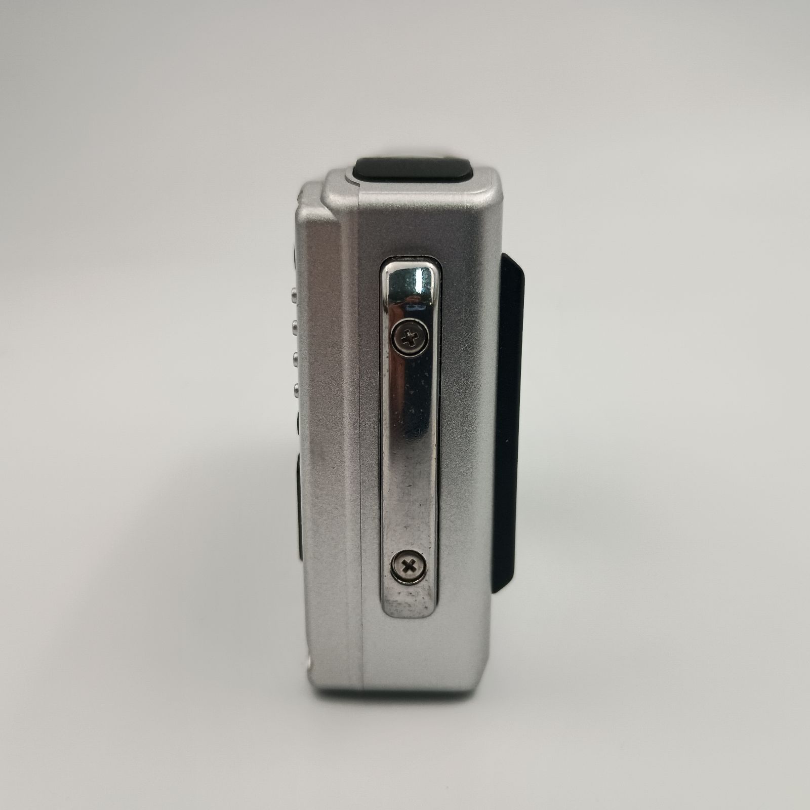 ★美品★ ペンタックス OPTIO W60 シルバー コンパクトデジカメ ペンタックス、防水デジカメ「Optio W60」を発売 - 価格.com