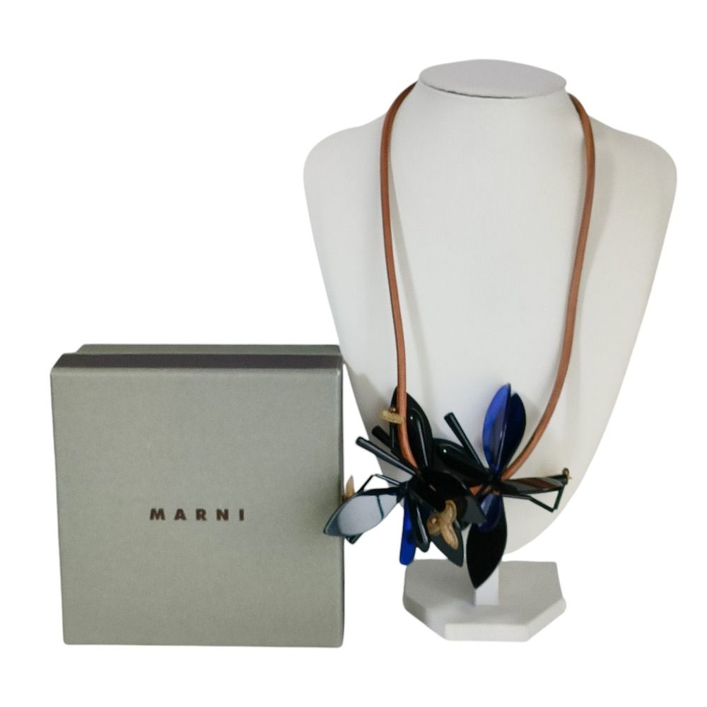 美品 MARNI マルニ フラワーモチーフ ロングネックレス