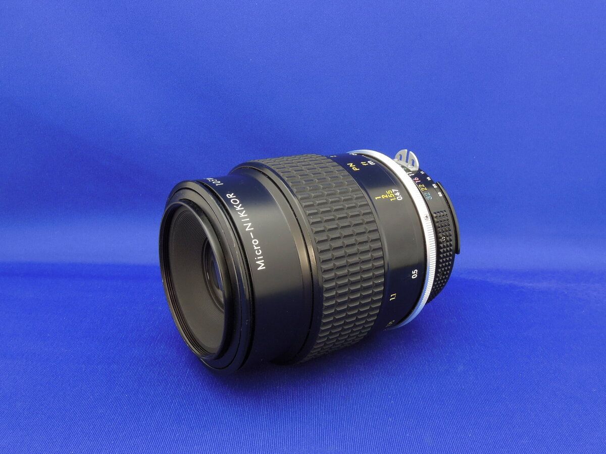 Nikon Ai Micro NIKKOR 105mm F/4 [外観美品] Nikon 105mm f/4 Micro-NIKKOR Macro Review by Ken Rockwell
