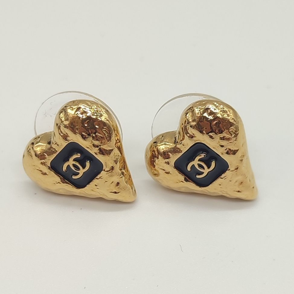 未使用級】CHANEL シャネル ハートピアス ココマーク B24 - メルカリ