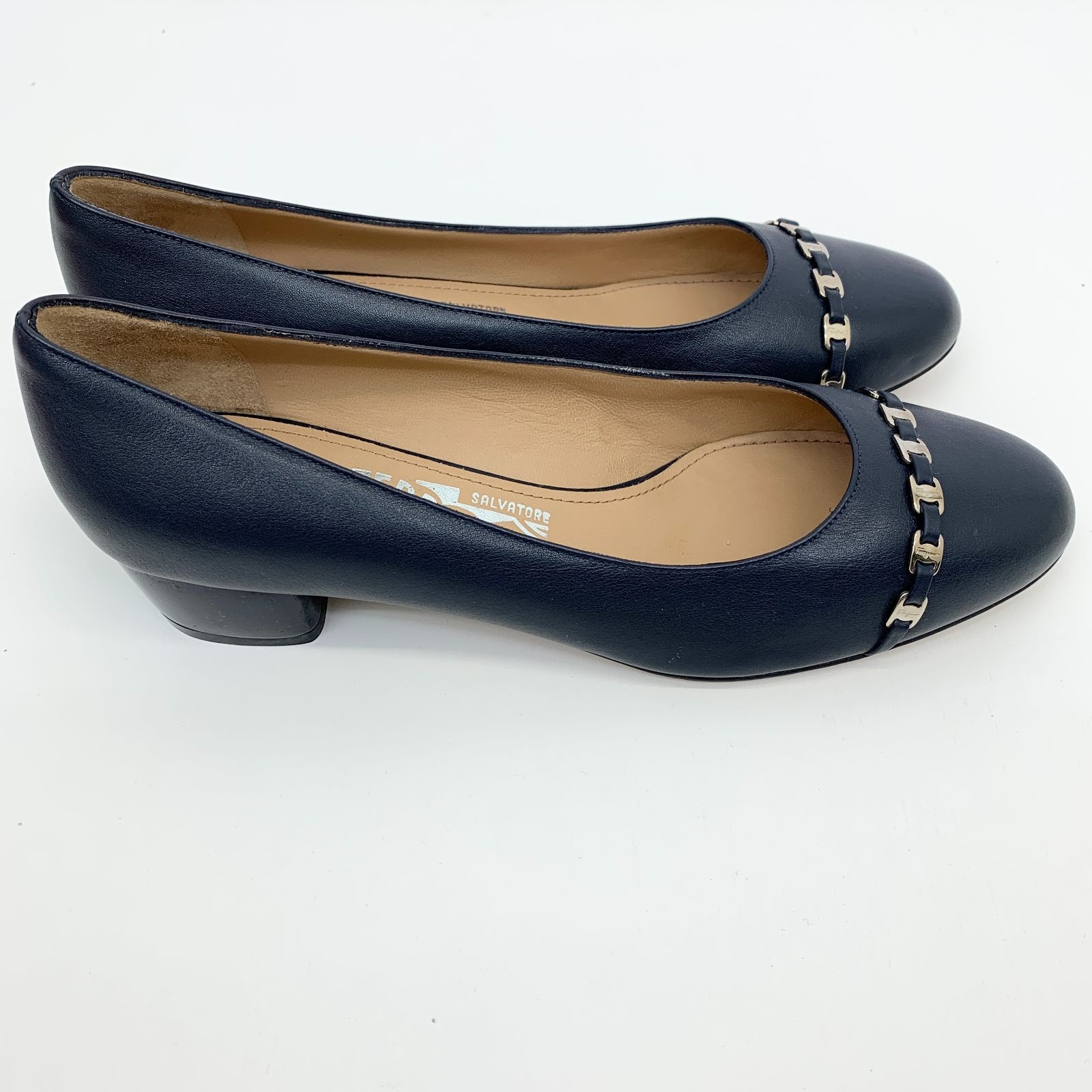 未使用 サルヴァトーレフェラガモ SALVATORE FERRAGAMO 6 1/2 D 