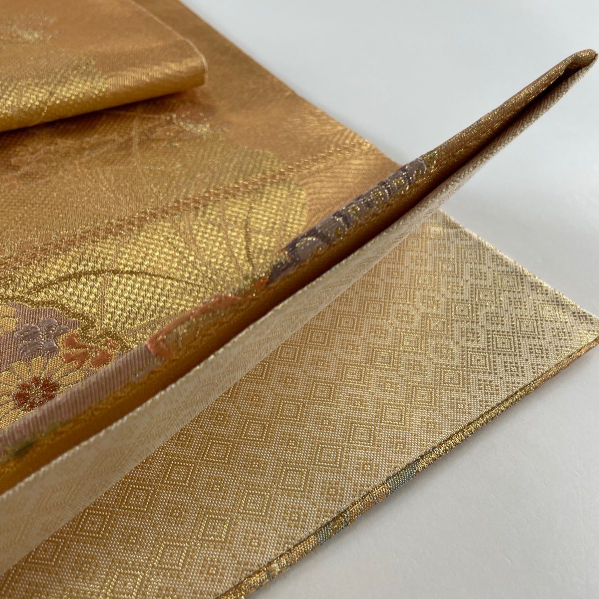 袋帯 美品 秀品 雪輪 花鳥 金糸 箔 金色 六通 正絹 【中古