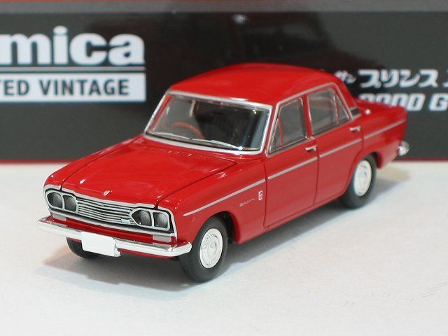 PRINCE SKYLINE 2000GTB 赤 ミニカー　EBRRO エブロ43179 プリンス スカイライン 2000GT-B 赤 | 絶版ミニカー