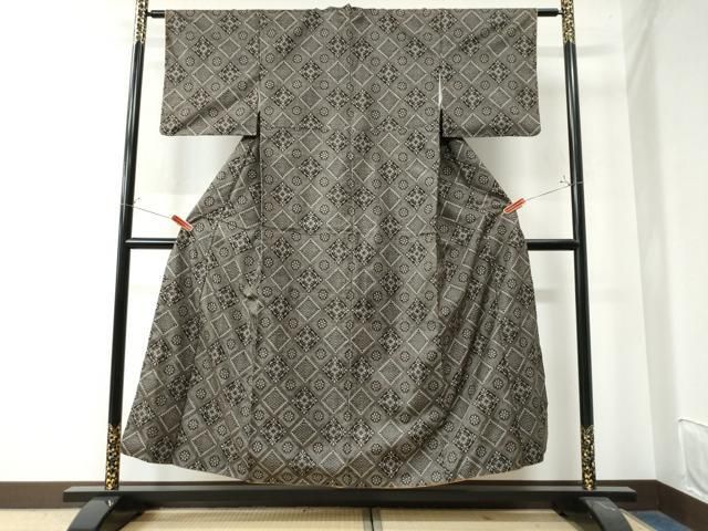 平和屋着物○本場大島紬 龍郷絣 正絹 逸品 CAAW8065yc - メルカリ