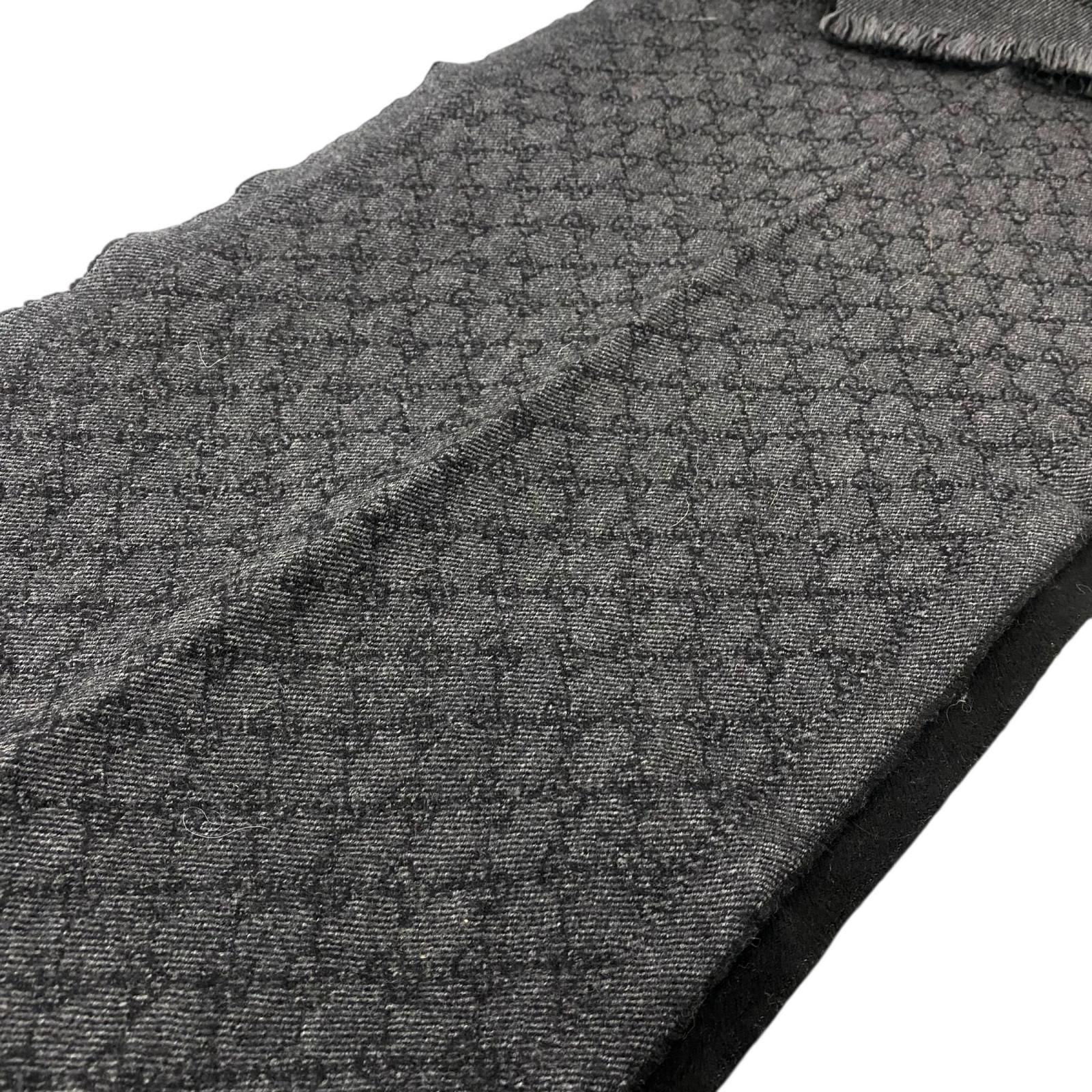 5月25日まで！美品　GUCCI GGパターン マフラー ブラック 5月25日まで！美品 GUCCI GGパターン マフラー ブラック