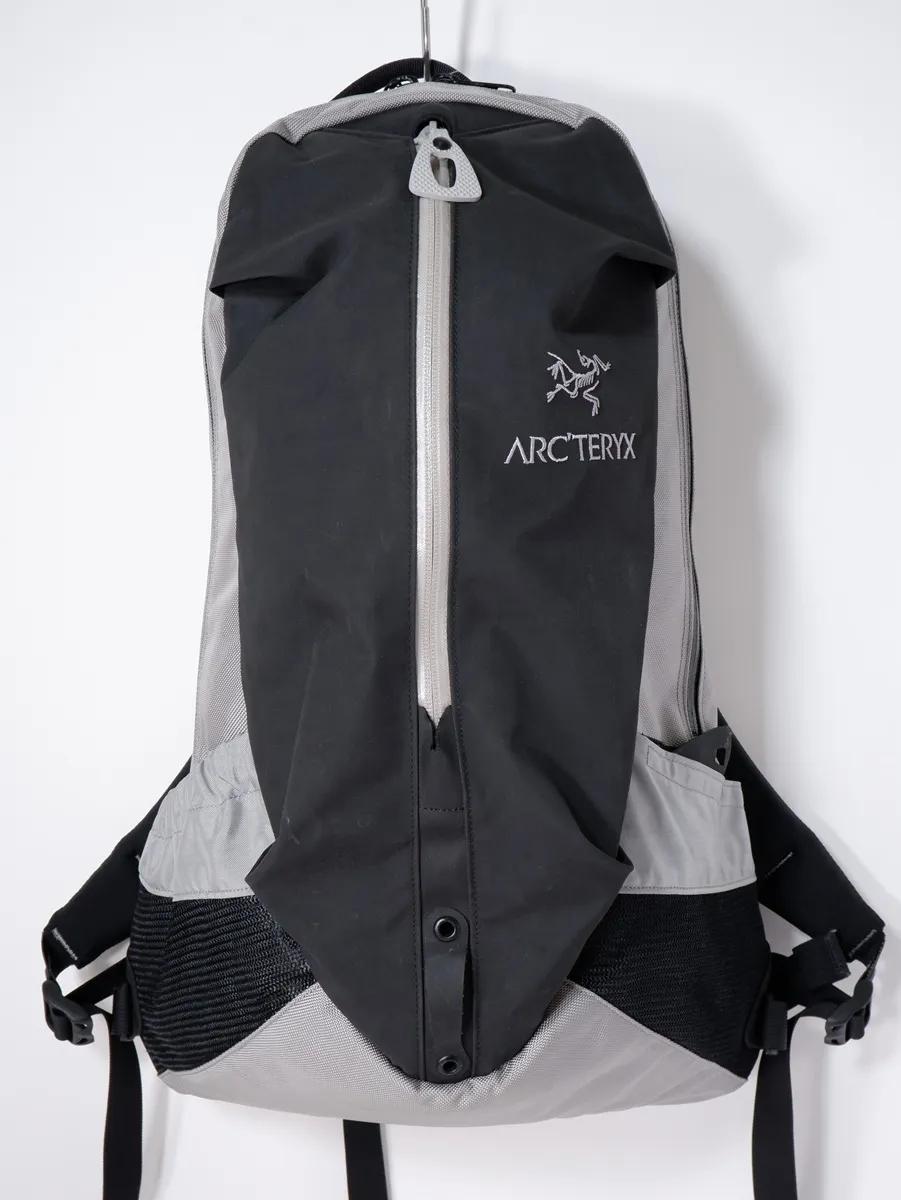 2025年最新】アークテリクス（ARC'TERYX） アロー 22 バックパック
