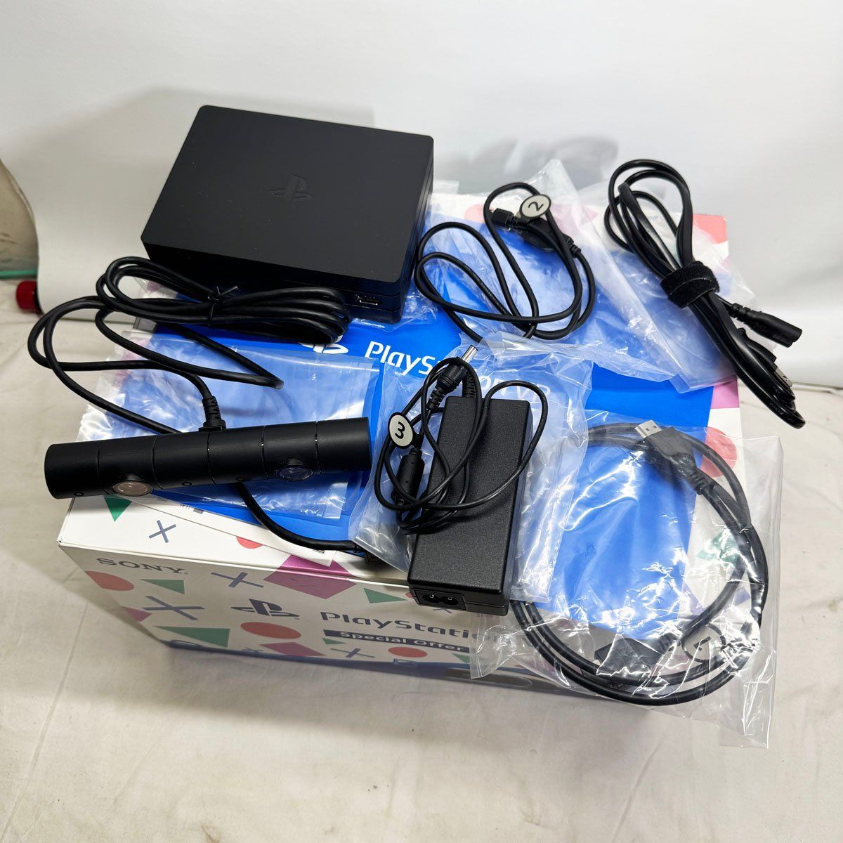 中古○SONY PSVR PlayStation VR CUHJ-16007○special offer box
