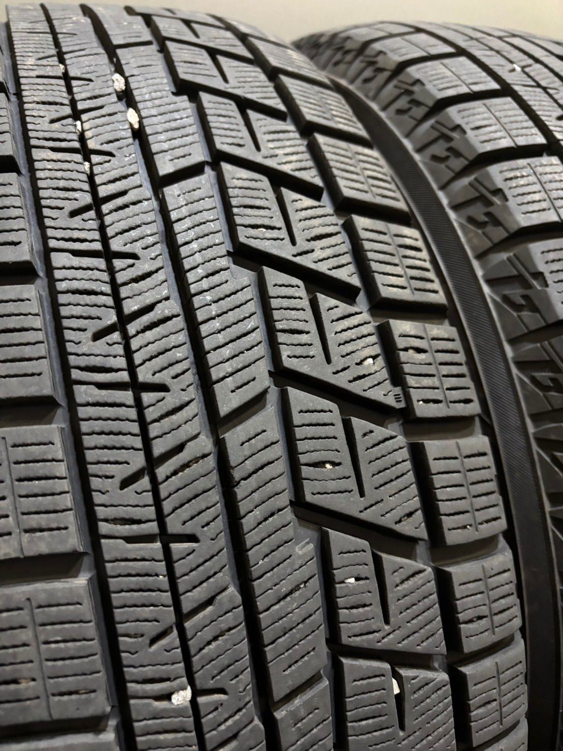 205/65R15 スタッドレス　ig60 ノア　ヴォクシー　　4本セット ☆205/65R15 YOKOHAMA/ice GUARD iG60 22年製 スタッドレス 4本