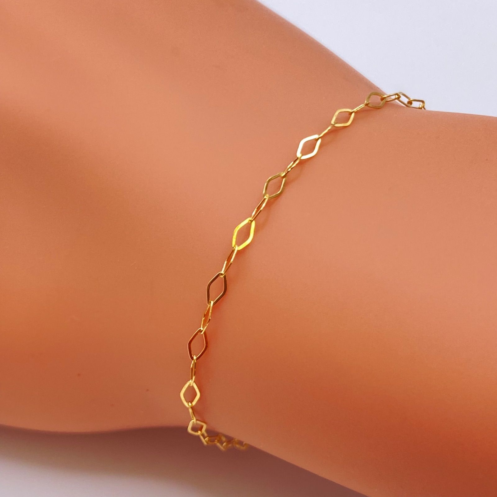 ♥ 大人気18金 k18刻印あり 安心日本製正規品 製造 オリジナル ピィアットブレスレット17㎝幅2㎜ 即 OK 当日発送