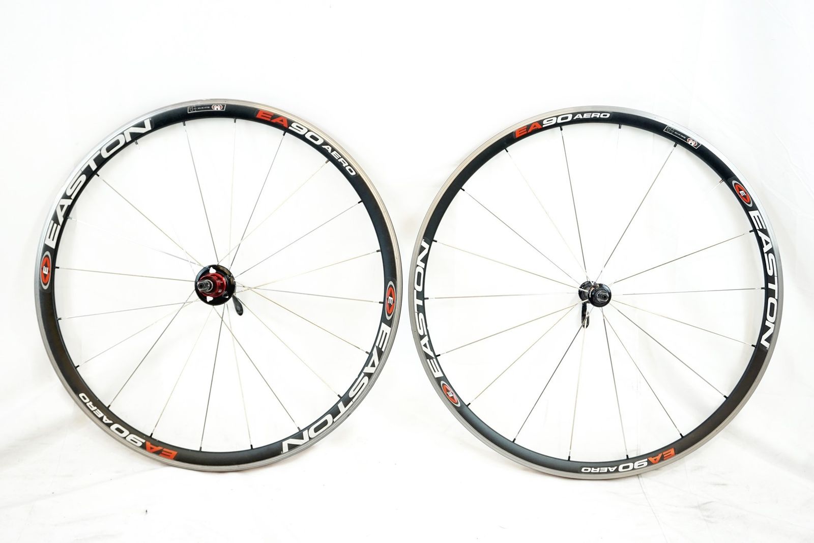 【美品！！】イーストン EASTON EC90 AERO TU シマノ10速 美品！！】イーストン EASTON EC90 AERO TU シマノ10速 イーストン