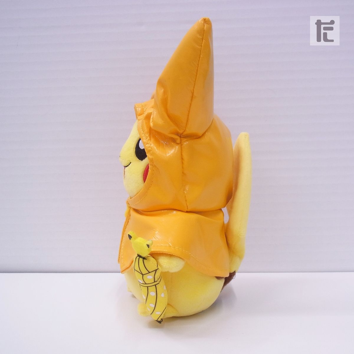 ポケモンセンター マンスリーピカチュウ ぬいぐるみ 2015年 6月