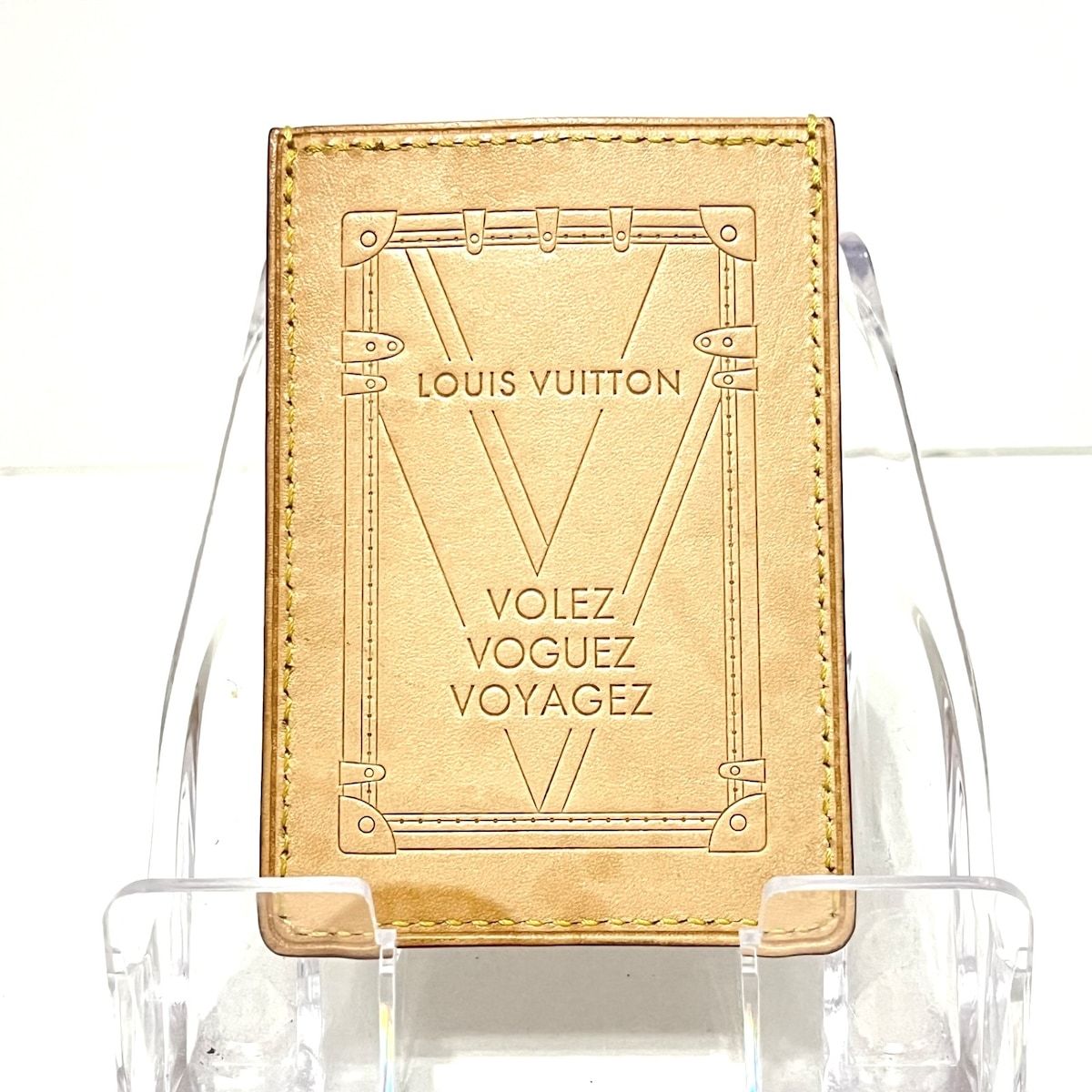 LOUIS VUITTON(ルイヴィトン) カードケース ヌメ革 VolezVoguezVoyagez M62363 ナチュラル トランクケース/型押し加工  ヌメ革 - メルカリ