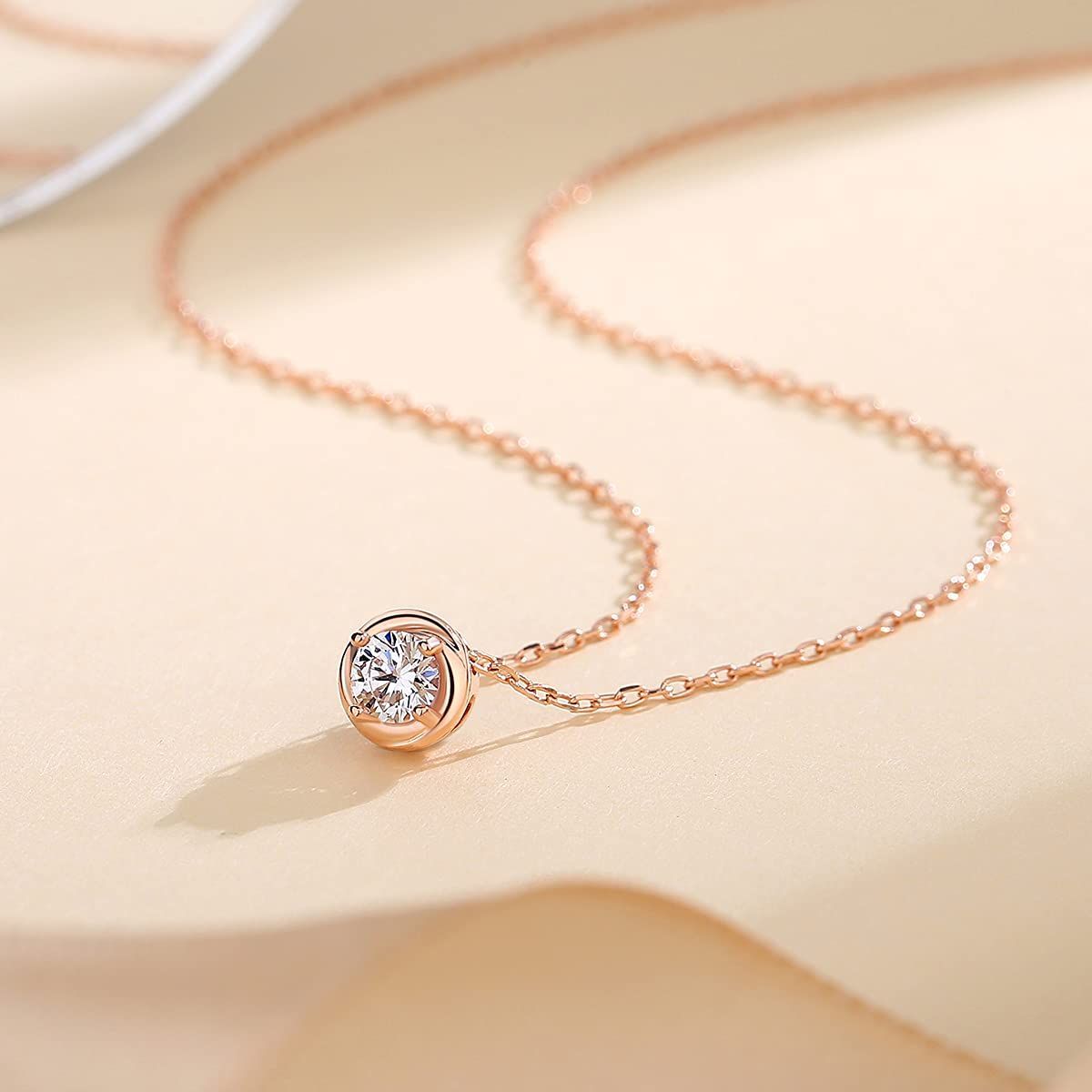 【極上】 18金 スワロフスキー ダイアモンド ネックレス 最高級 人気商品 刻印有 K18WG/0.80ct [返金対応可] 18金 ｍ-169 最高級品質 18金製 スワロフスキー ダイアモンド ネックレス 刻印有