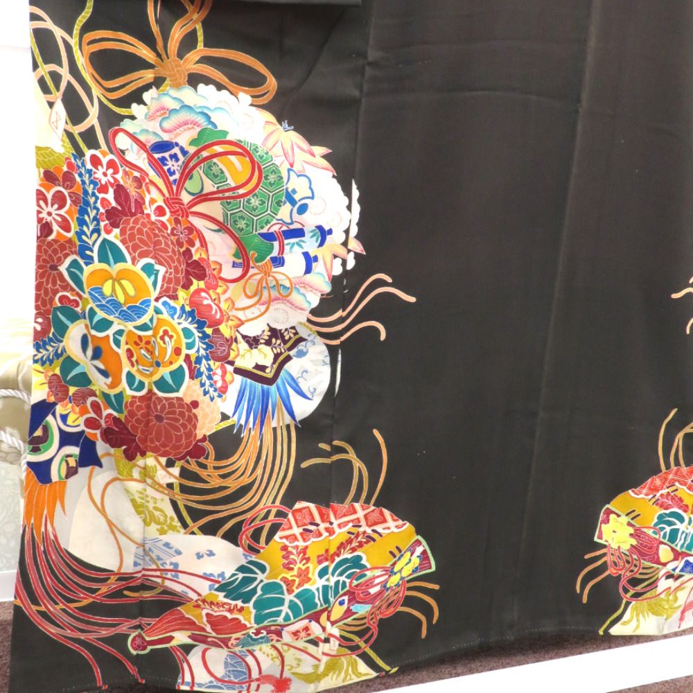 黒留袖 アンティーク 昔着物 正絹 黒 両褄 多色 檜扇 薬玉 宝文様