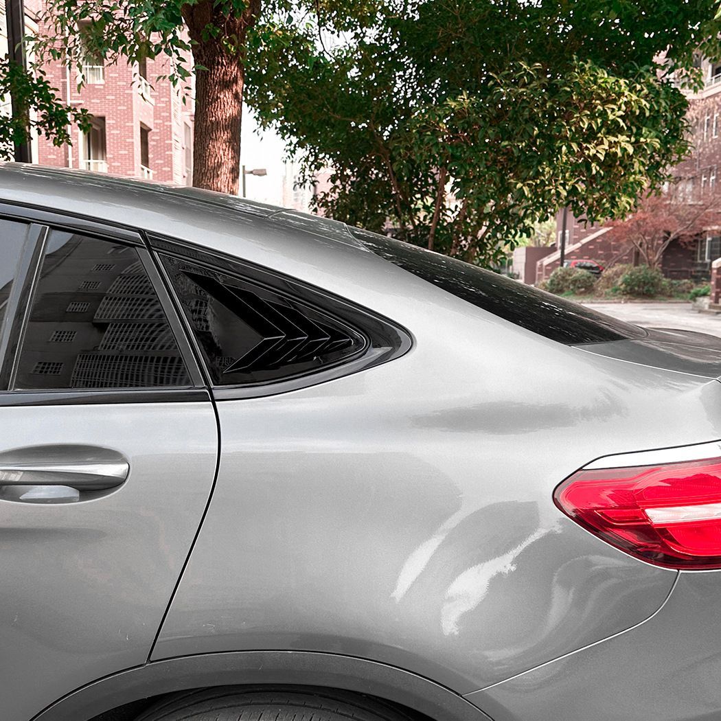 Mercedes-Benz GLC Coupe C253 2016-2025年 サイドウィンドウ トライアングル ルーバー エアロパーツ ABS製 ピアノブラック|カーボン調