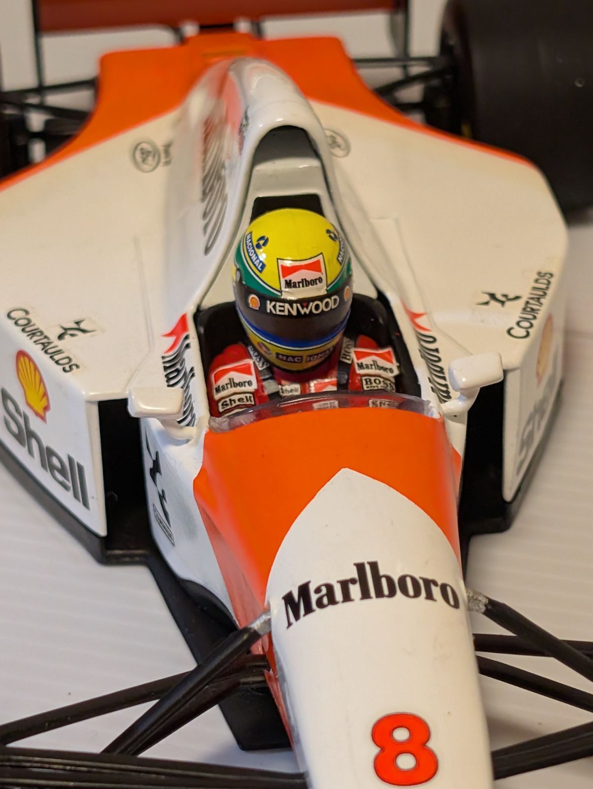 ミニチャンプス F1 マクラーレンフォード MP4/8 A.セナ マルボロ仕様