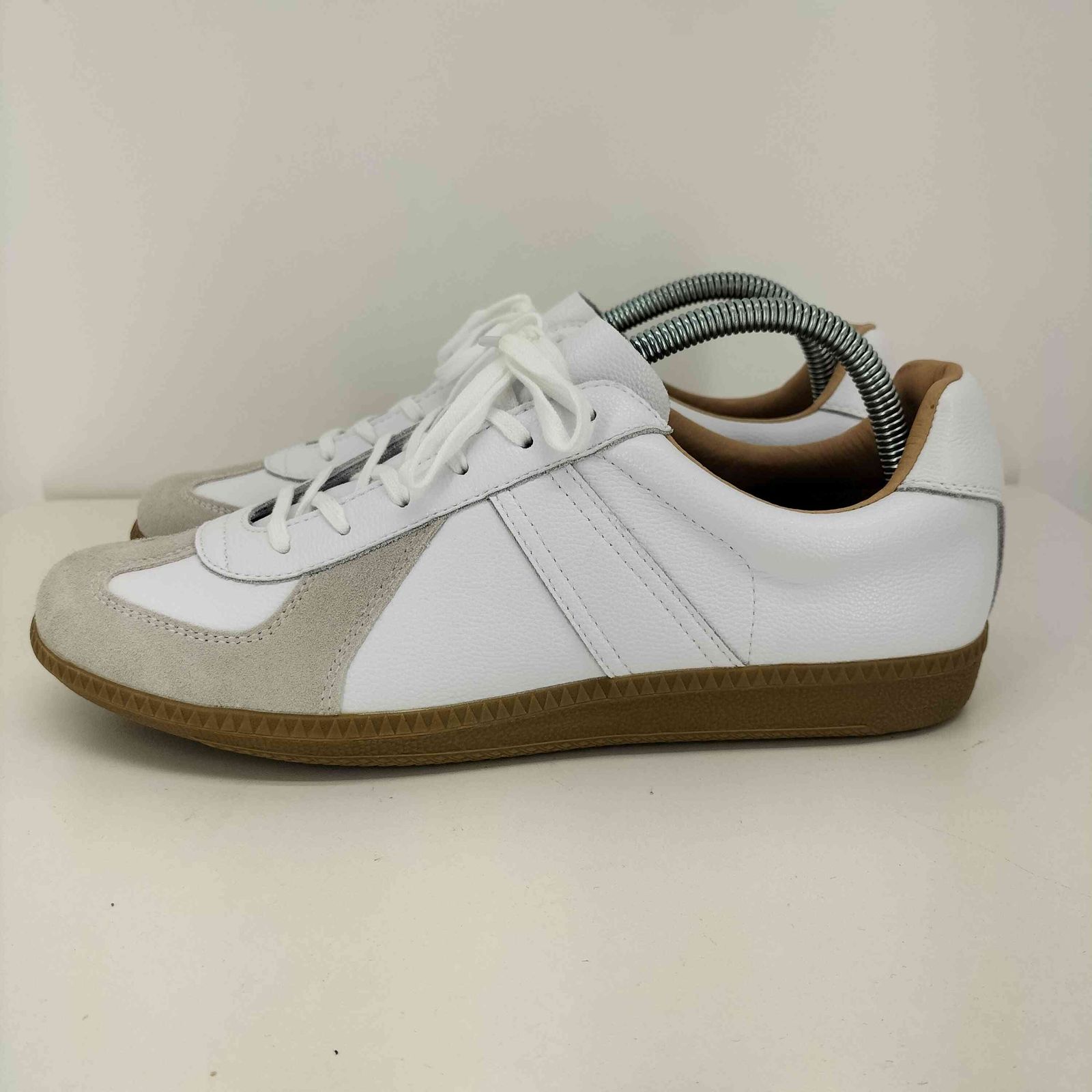 ユーズドフルギ USED古着 REPRODUCTED EDITION MODEL GERMAN TRAINER ジャーマントレーナー メンズ EUR：41 