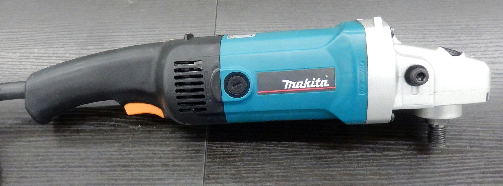 マキタ　Makita 9227C サンダーポリッシャー 180mm マキタ Makita 9227C サンダーポリッシャー 180mm Makita